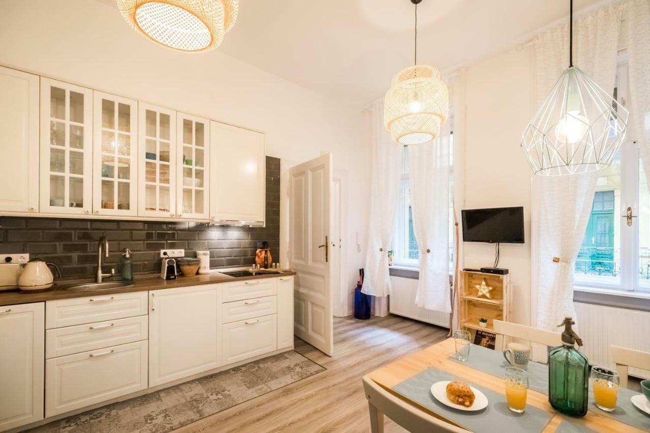 St Stephen Boulevard Apartment Next To Danube Βουδαπέστη Εξωτερικό φωτογραφία